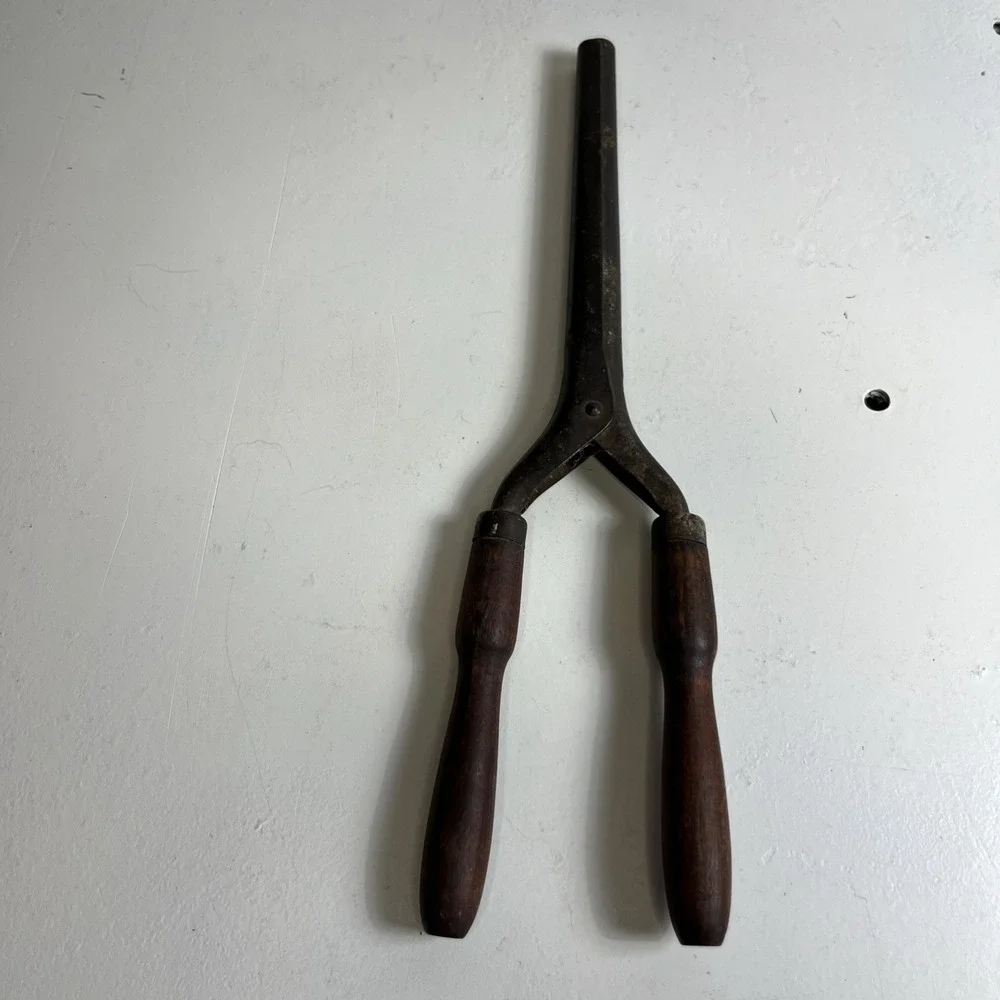 Antique 1800s Stove Top Metal Hair Curling Iron Wood Handles Primitive Decor